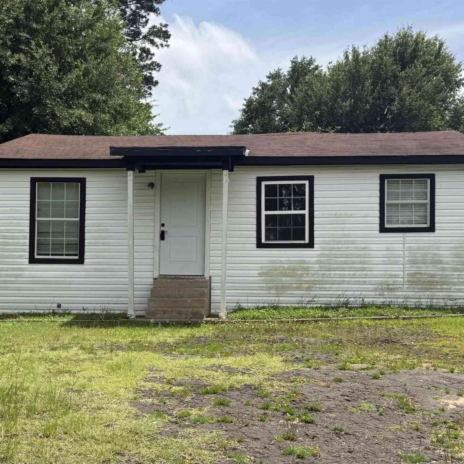 Homes For Sale - 812 W 26th<br/> Tyler, TX 75702