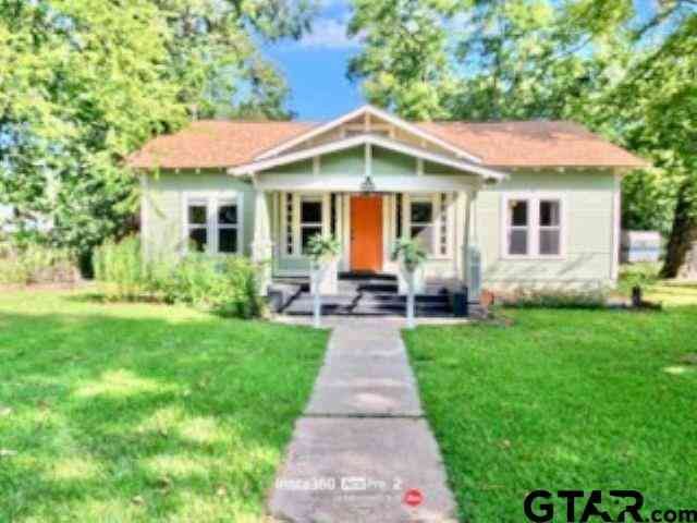Homes For Sale - 415 W Walston<br/> Leon County, Oakwood, TX 75855