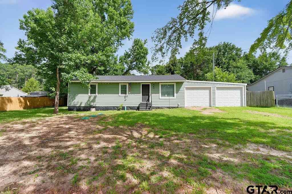 Homes For Sale - 369 Pinewood<br/> Hallsville, TX 75650
