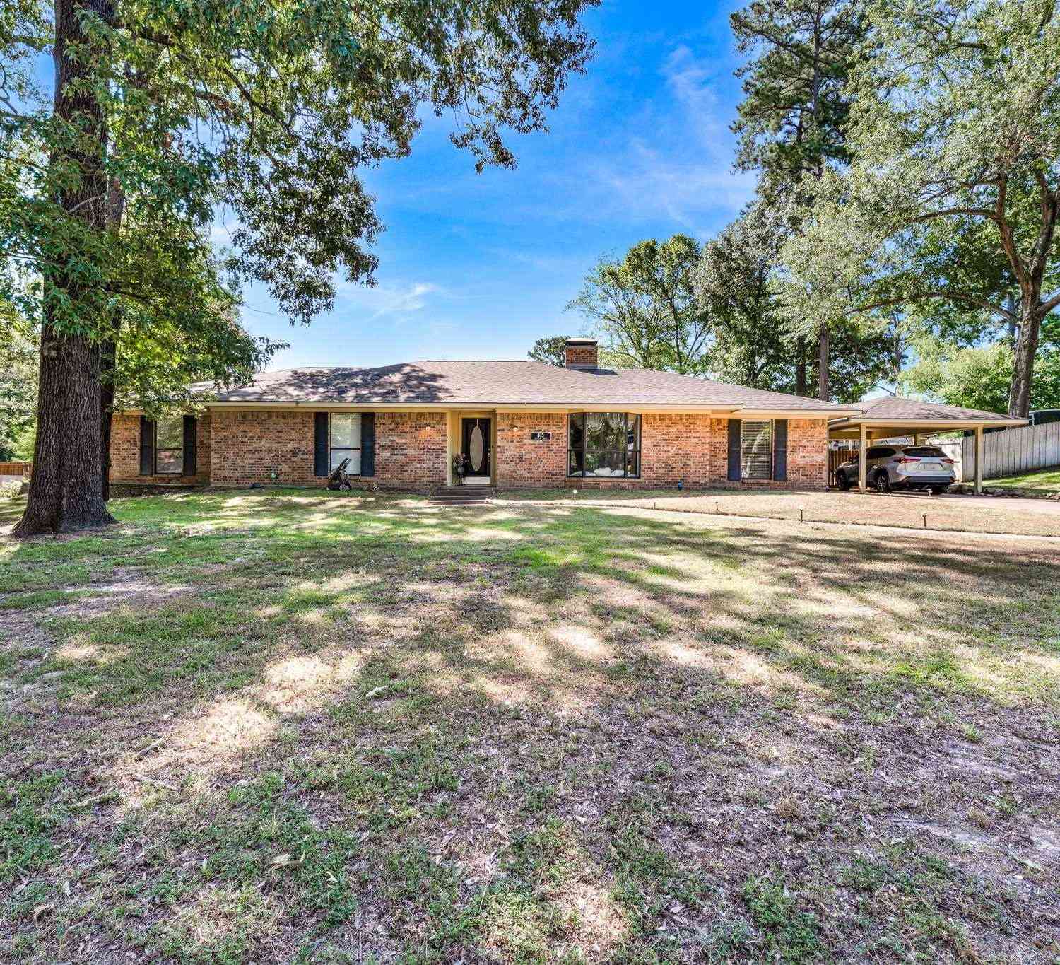 Homes For Sale - 415 Nathan<br/> Quitman, TX 75783