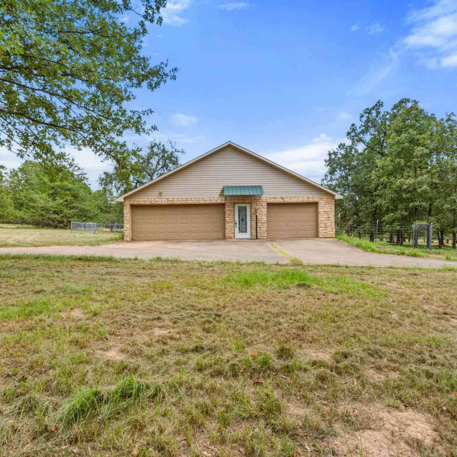 Homes For Sale - 1640 Cr 3194<br/> Anderson County, Frankston, TX 75763