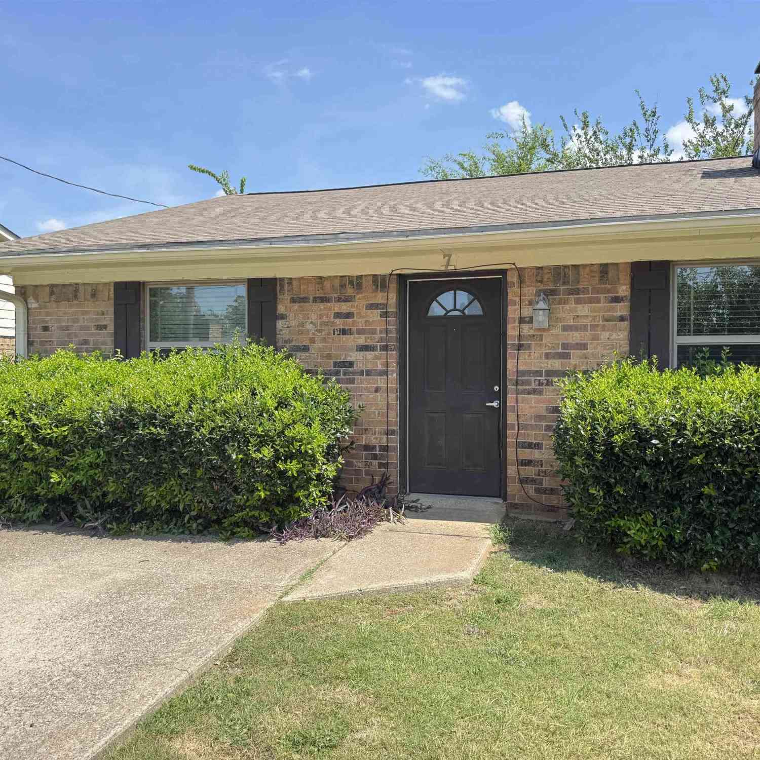 Townhouse For Sale - 8414 Cambridge Dr #c07<br/> Tyler, TX 75703