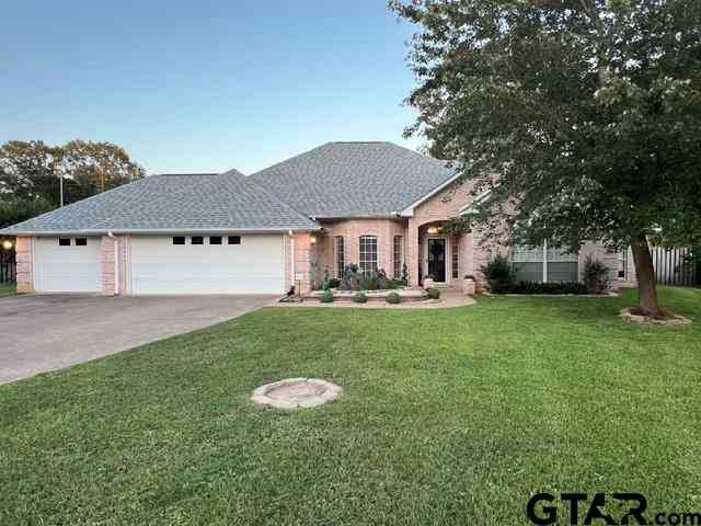 Homes For Sale - 4130 Sagemont Lane<br/> Smith County, Tyler, TX 75707