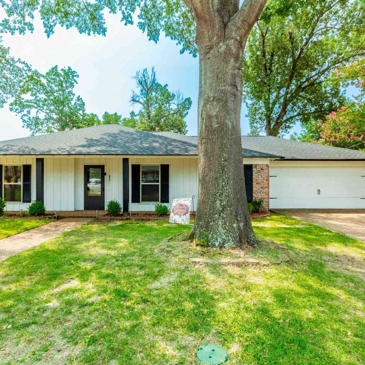 Homes For Sale - 3912 S Cameron Ave<br/> Smith County, Tyler, TX 75701