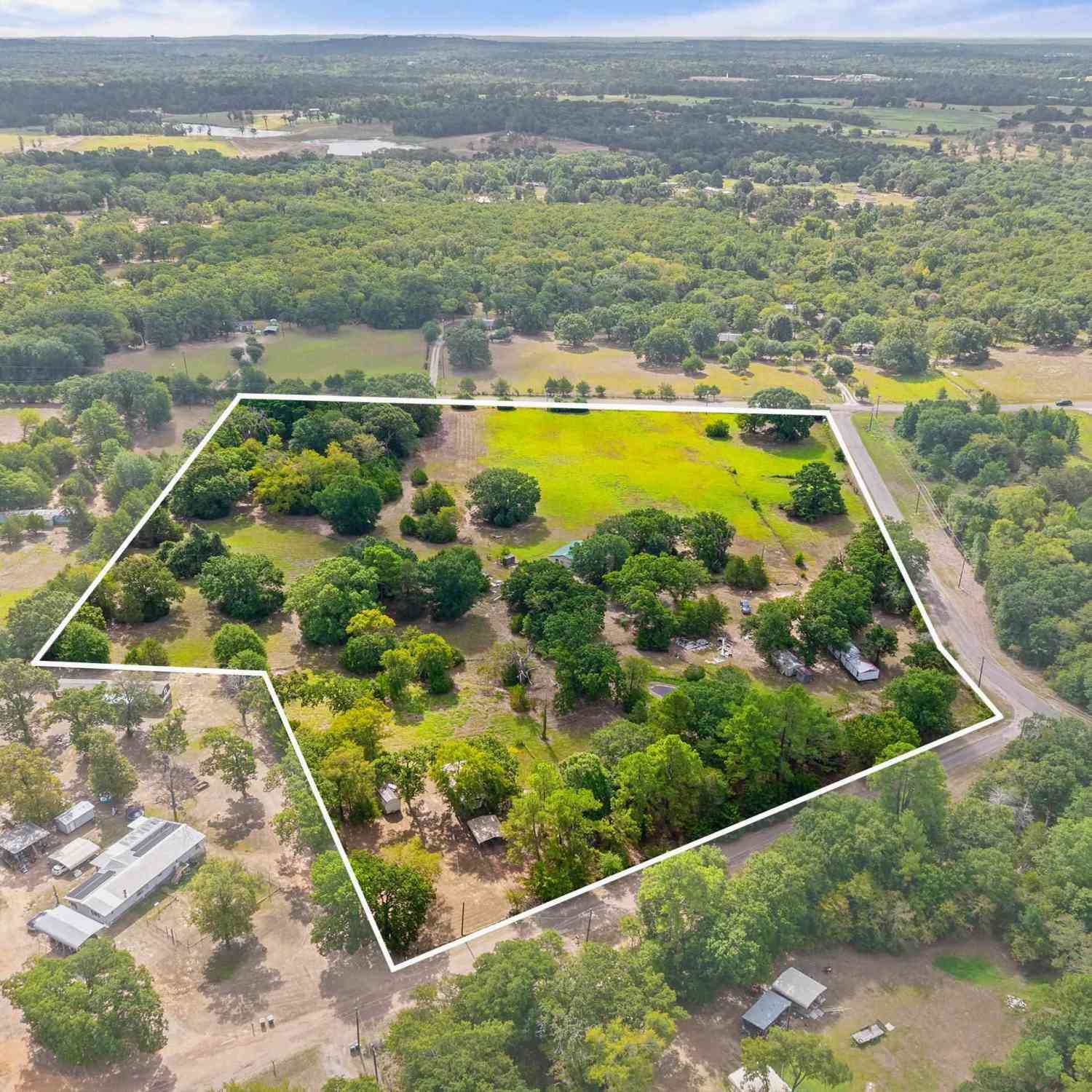 Mobile Home For Sale - 200 County Road 4253<br/> Anderson County, Palestine, TX 75801