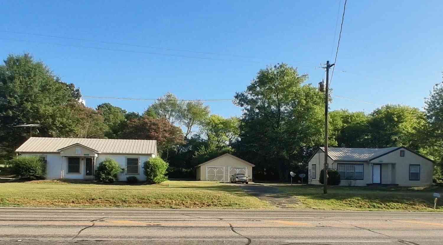 Homes For Sale - 501 & 503 E Main<br/> Omaha, TX 75571