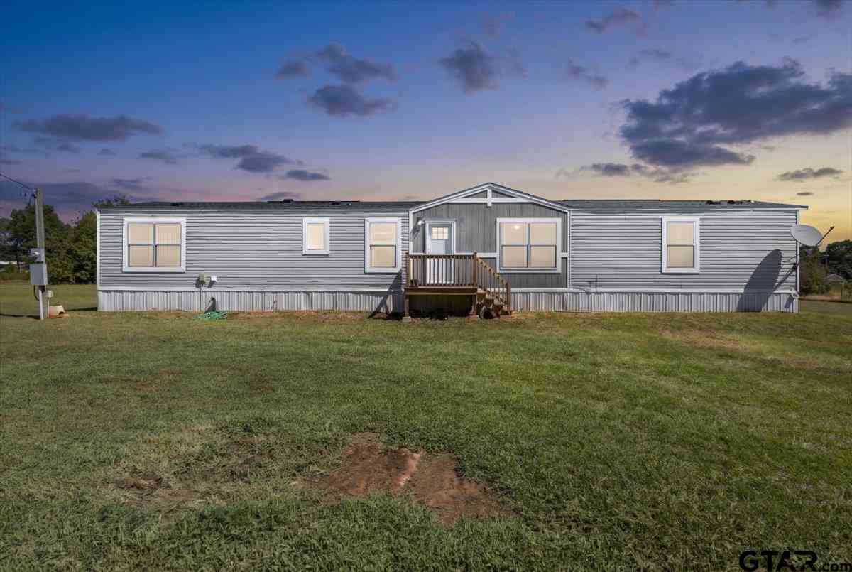 Mobile Home For Sale - 395 N Royal Dr<br/> Cherokee County, Bullard, TX 75757