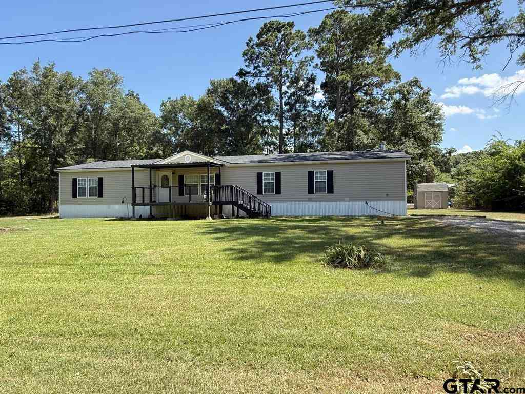 Mobile Home For Sale - 20970 Lee Lane<br/> Chandler, TX 75758