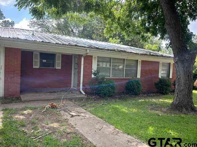Homes For Sale - 201 1/2 S Wofford St<br/> Athens, TX 75751