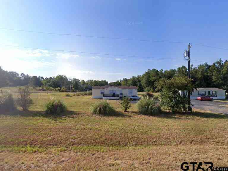 Mobile Home For Sale - 12823 Fm 2710<br/> Smith County, Lindale, TX 75771