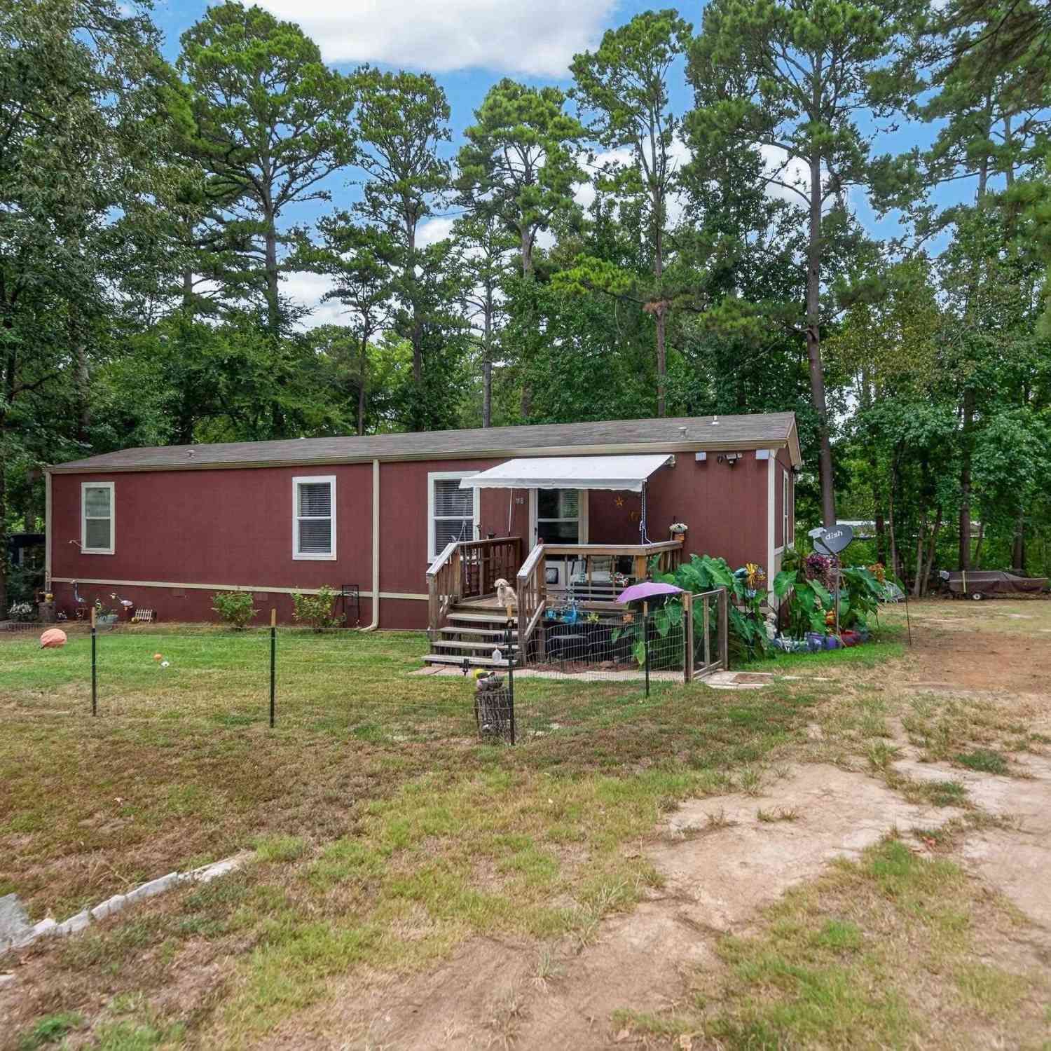 Mobile Home For Sale - 118 Knotty Pine Dr.<br/> Chandler, TX 75758