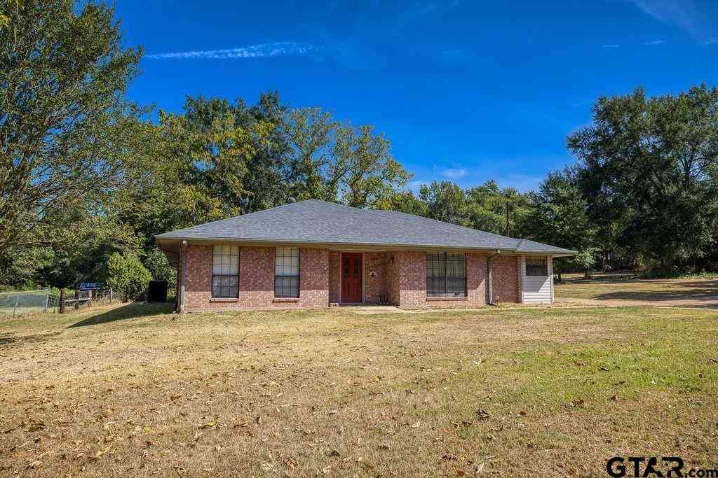 Homes For Sale - 2299 Fm 2574<br/> Anderson County, Palestine, TX 75803