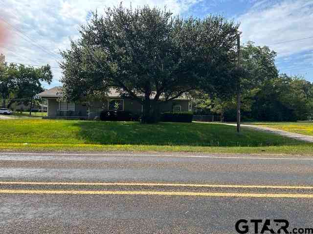 Homes For Sale - 305 S Price St<br/> Troup, TX 75789