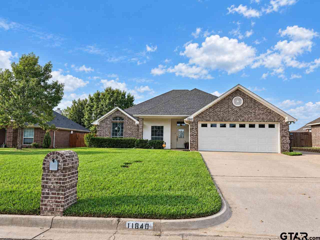 Homes For Sale - 11840 County Rd 167<br/> Smith County, Tyler, TX 75703
