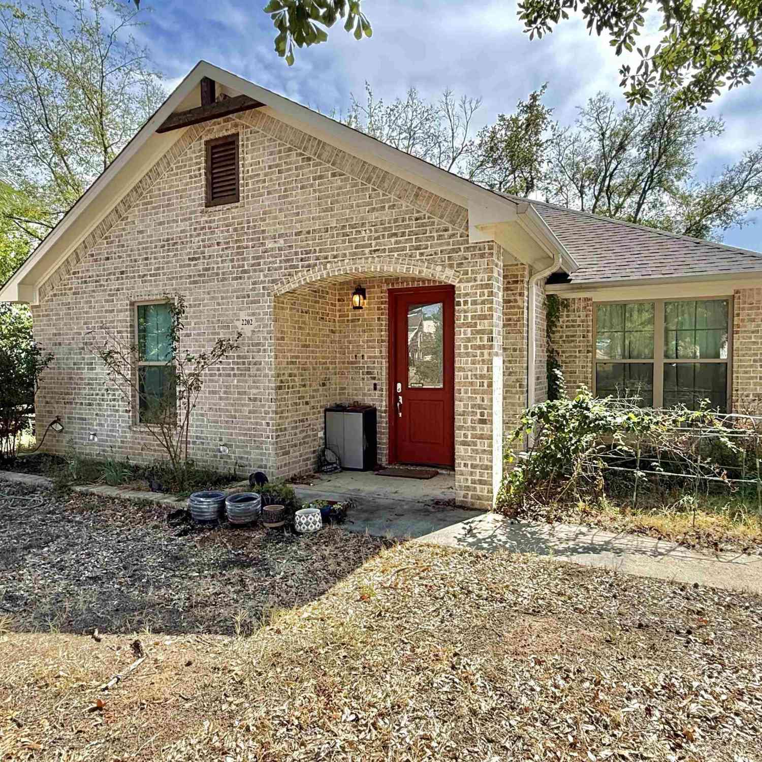 Homes For Sale - 2202 Woodlawn St<br/> Smith County, Tyler, TX 75702