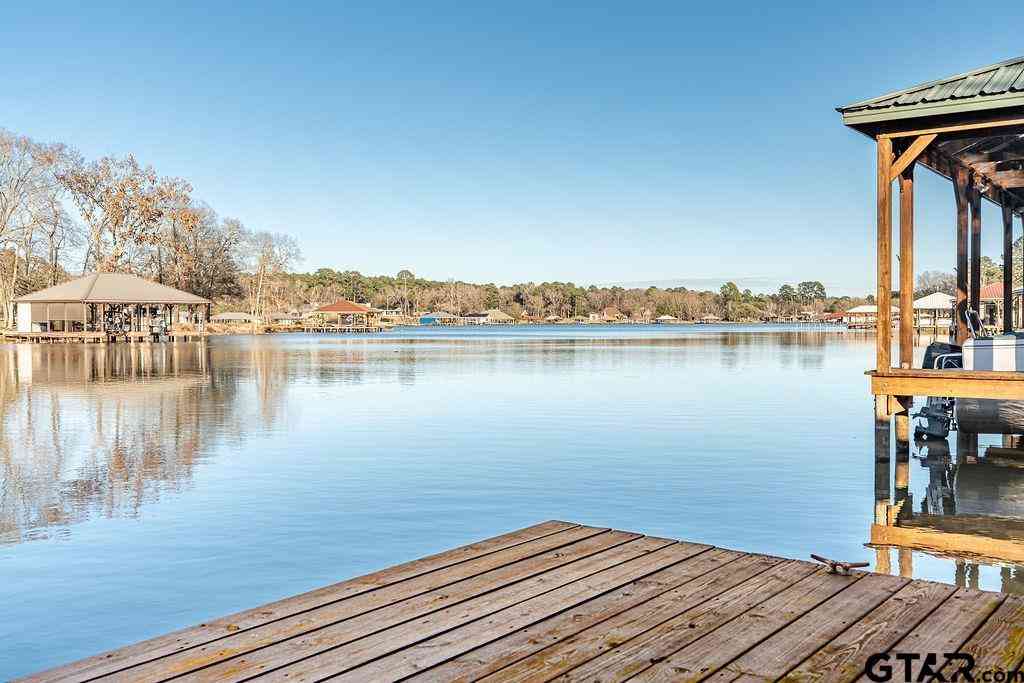 Homes For Sale - 12517 S Hillcreek Rd<br/> Whitehouse, TX 75791