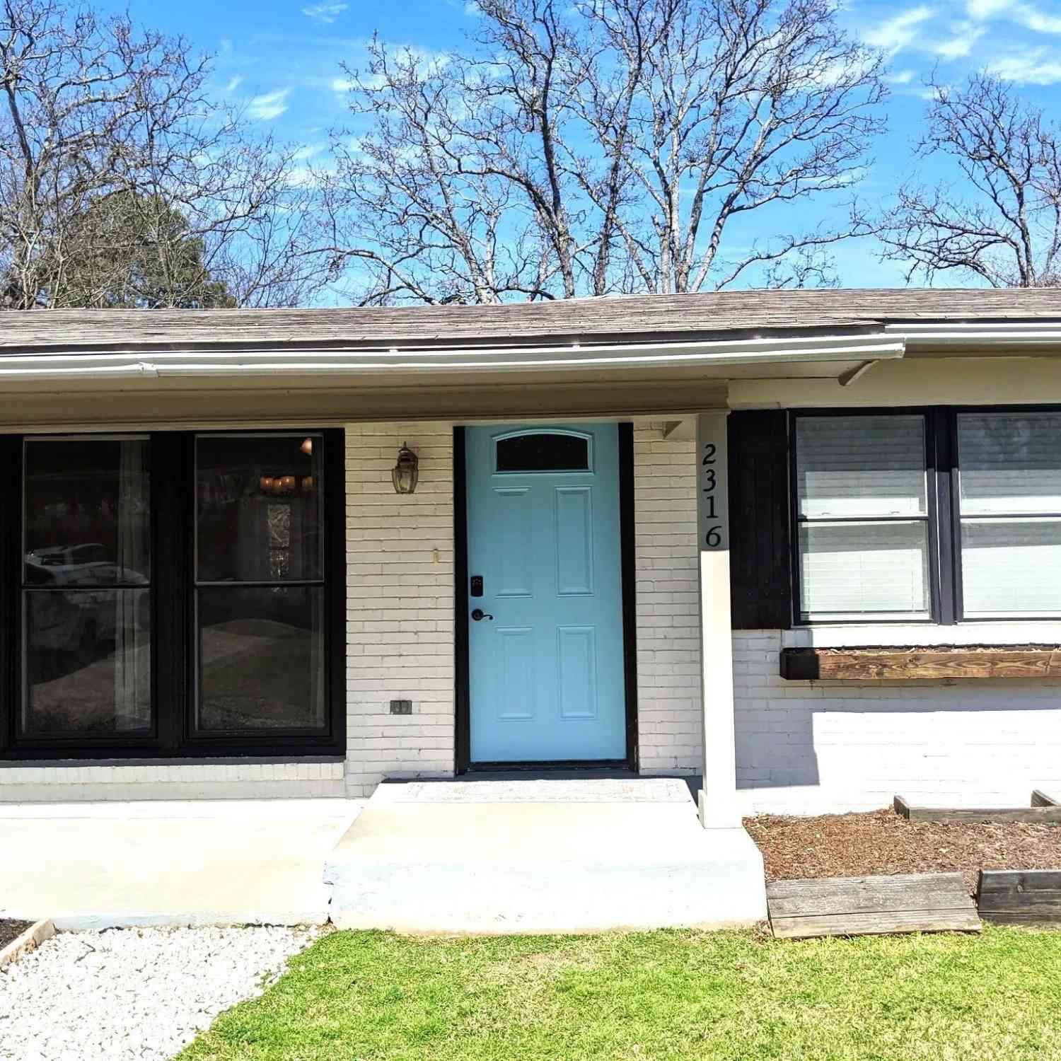 Homes For Sale - 2316 Alta Mira Drive<br/> Tyler, TX 75701