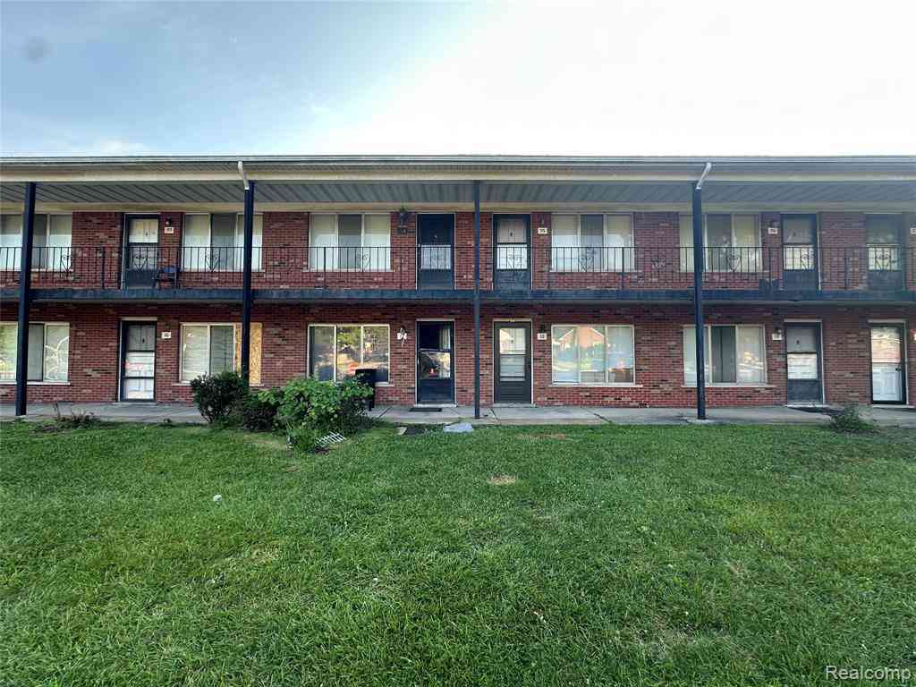 Multifamily For Sale - 4535 Cadieux # 18 And 42  <br/> Detroit, MI 48224