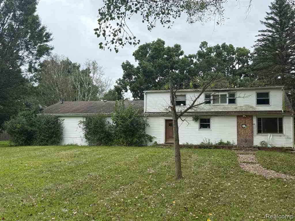 Multifamily For Sale - 3335 Clinton Way Road <br/> Jackson, MI 49201