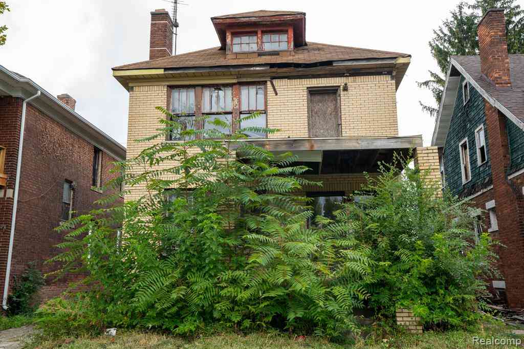 Multifamily For Sale - 3298 Clairmount Street <br/> Detroit, MI 48206