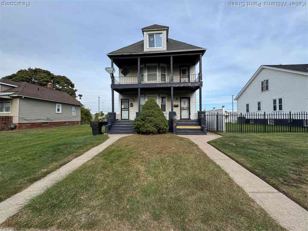 Multifamily For Sale - 3478 Beniteau Street <br/> Detroit, MI 48214