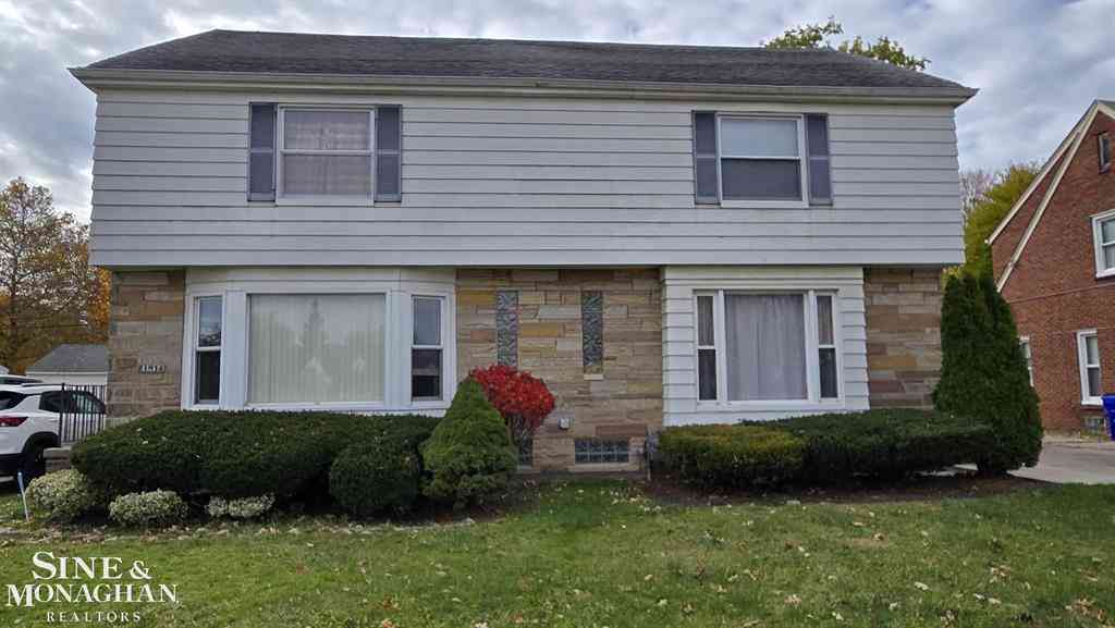Multifamily For Sale - 21806-14 Moross Rd Road <br/> Detroit, MI 48236