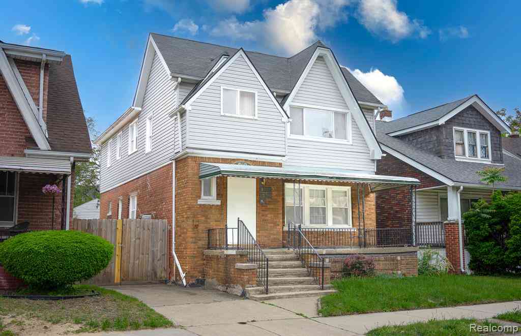 Multifamily For Sale - 15859 Cloverlawn Street <br/> Detroit, MI 48238