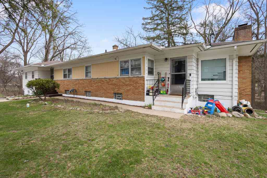 Multifamily For Sale - 218 N 26th Street <br/> Kalamazoo, MI 49048