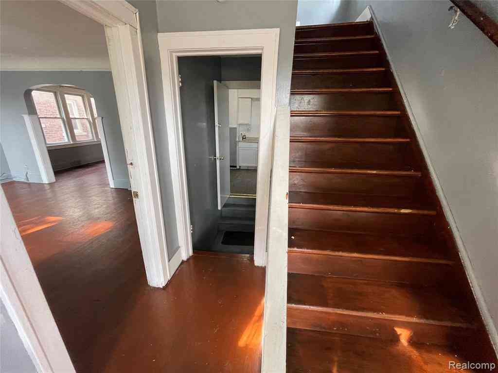 Multifamily For Sale - 15893 Indiana Street <br/> Detroit, MI 48238