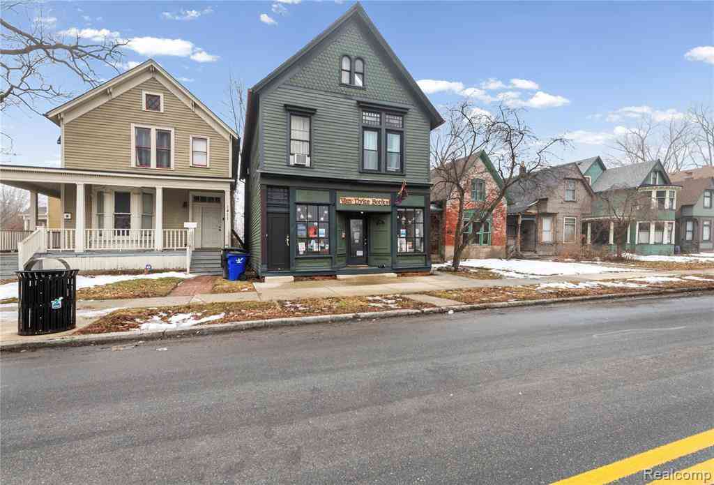 Multifamily For Sale - 1417 Van Dyke Street <br/> Detroit, MI 48214