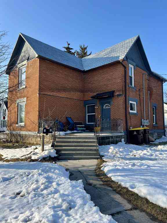 Multifamily For Sale - 302 W Lincoln Avenue <br/> Ionia, MI 48846
