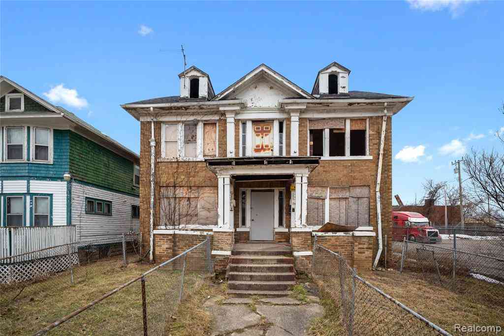 Multifamily For Sale - 247 Midland Street <br/> Highland Park, MI 48203