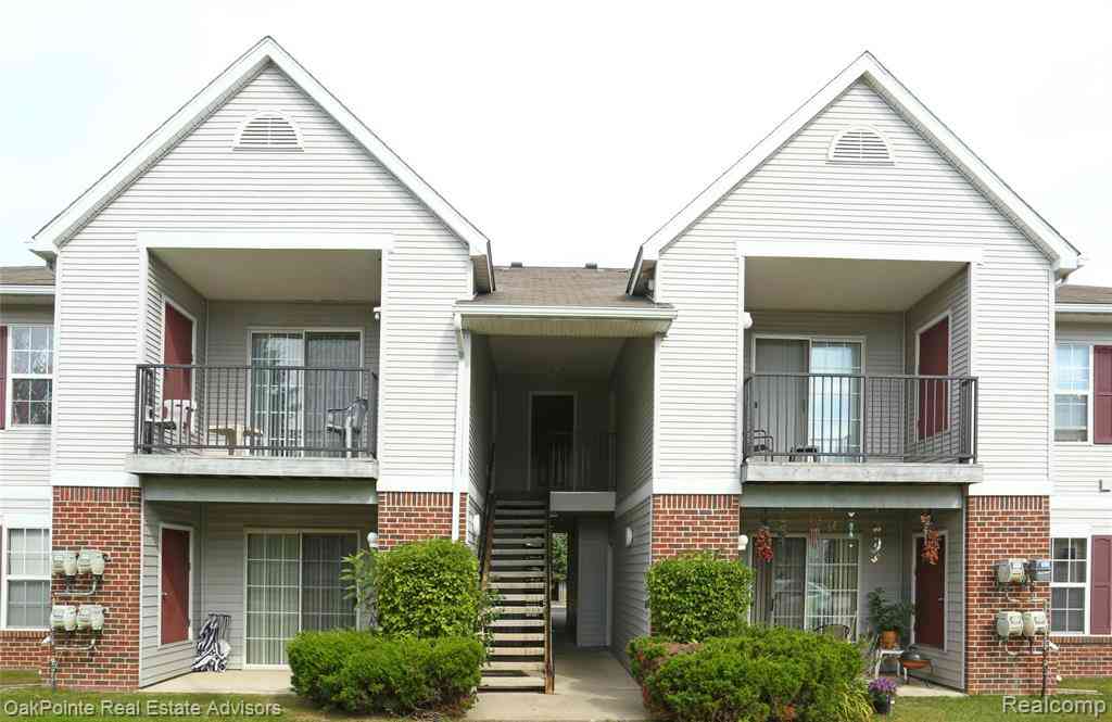 Multifamily For Sale - 6101 Selby Street <br/> Flint, MI 48505