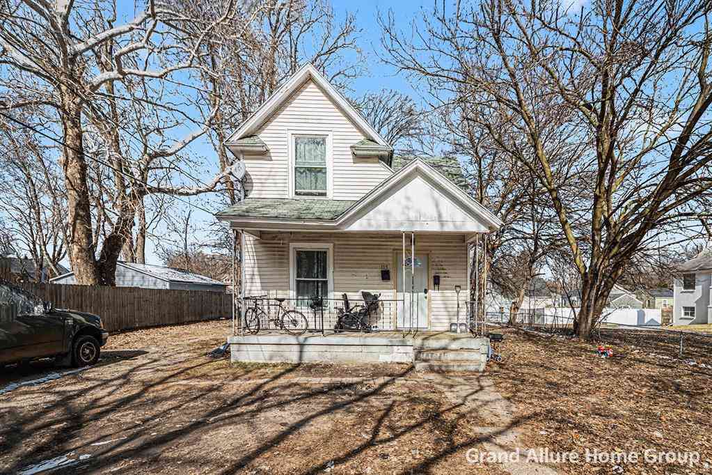 Multifamily For Sale - 115 Meerse Street Se SE<br/> Grand Rapids, MI 49507