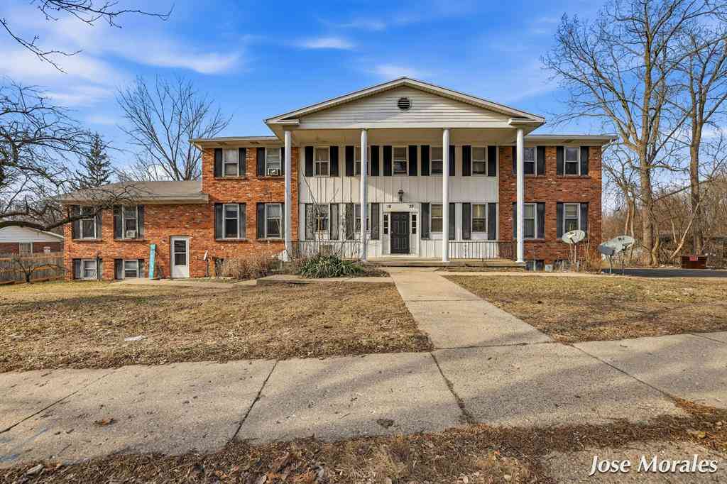 Multifamily For Sale - 1833 Prairie Parkway Sw SW<br/> Kent County, Wyoming, MI 49519