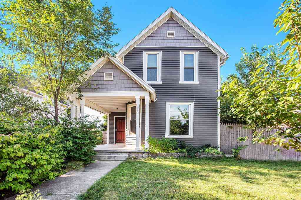 Multifamily For Sale - 908-910 Temple Street Se SE<br/> Grand Rapids, MI 49507