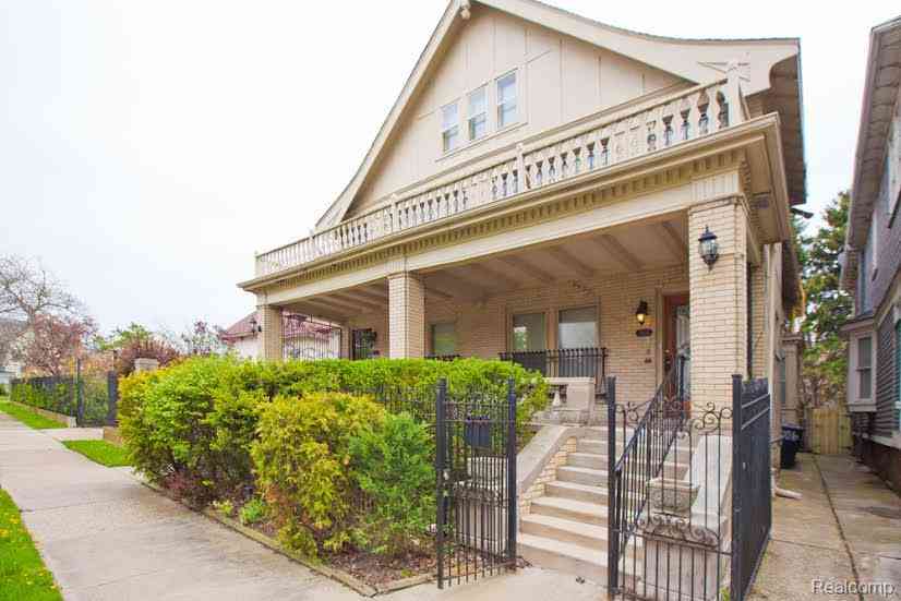 Multifamily For Sale - 7880 Van Dyke Place <br/> Wayne County, Detroit, MI 48214