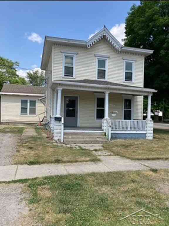 Multifamily For Sale - 307 N Line Street <br/> Chesaning, MI 48616