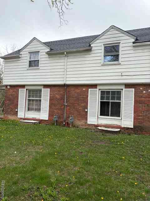 Multifamily For Sale - 16835 Evergreen Road <br/> Detroit, MI 48219