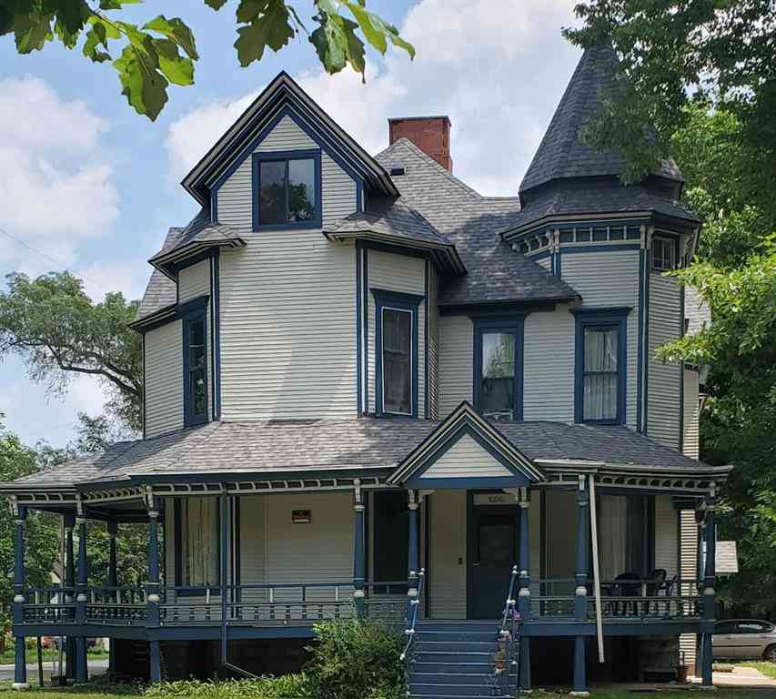 Multifamily For Sale - 316/324 Stuart Avenue <br/> Kalamazoo, MI 49007