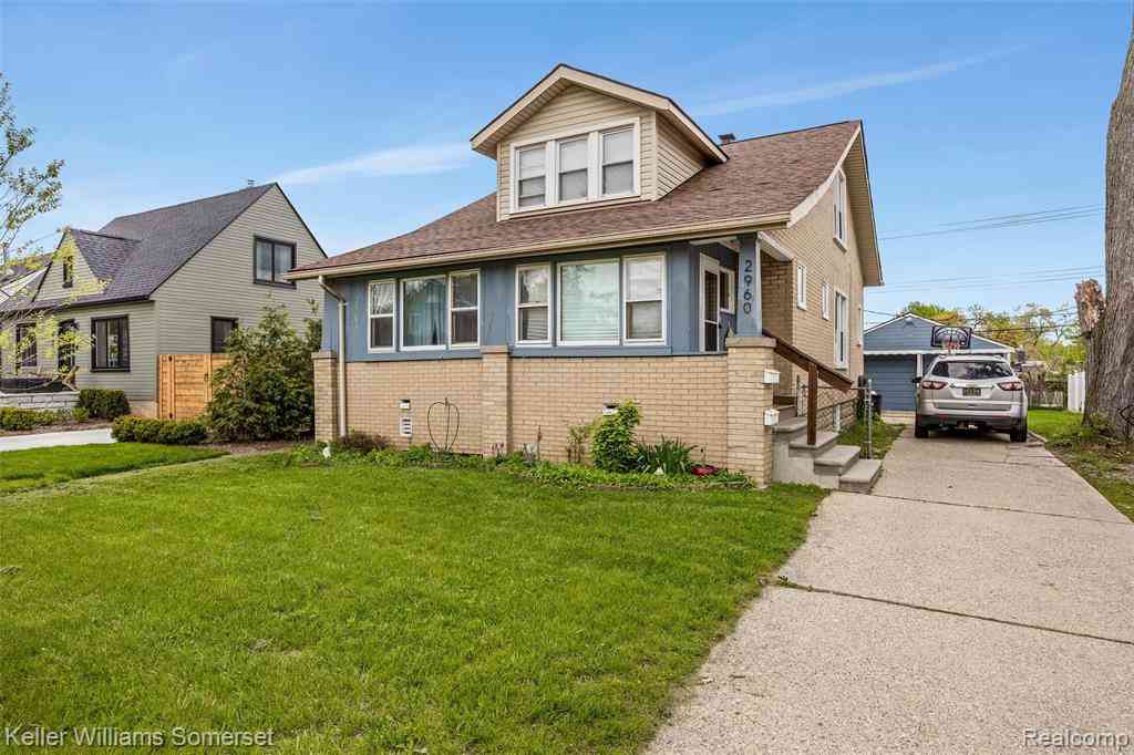 Multifamily For Sale - 2960 Kenmore Road <br/> Oakland County, Berkley, MI 48072