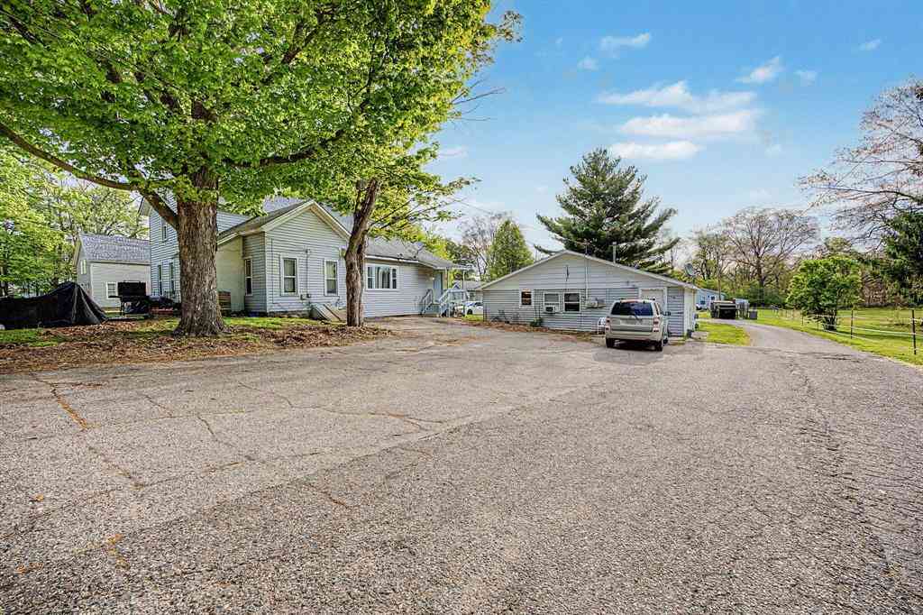 Multifamily For Sale - 213 Reading Avenue <br/> Jonesville, MI 49250