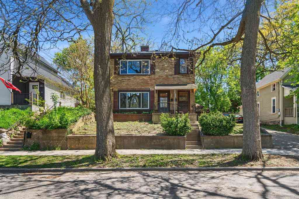 Multifamily For Sale - 1568 Forrest Avenue Ne NE<br/> Grand Rapids, MI 49505