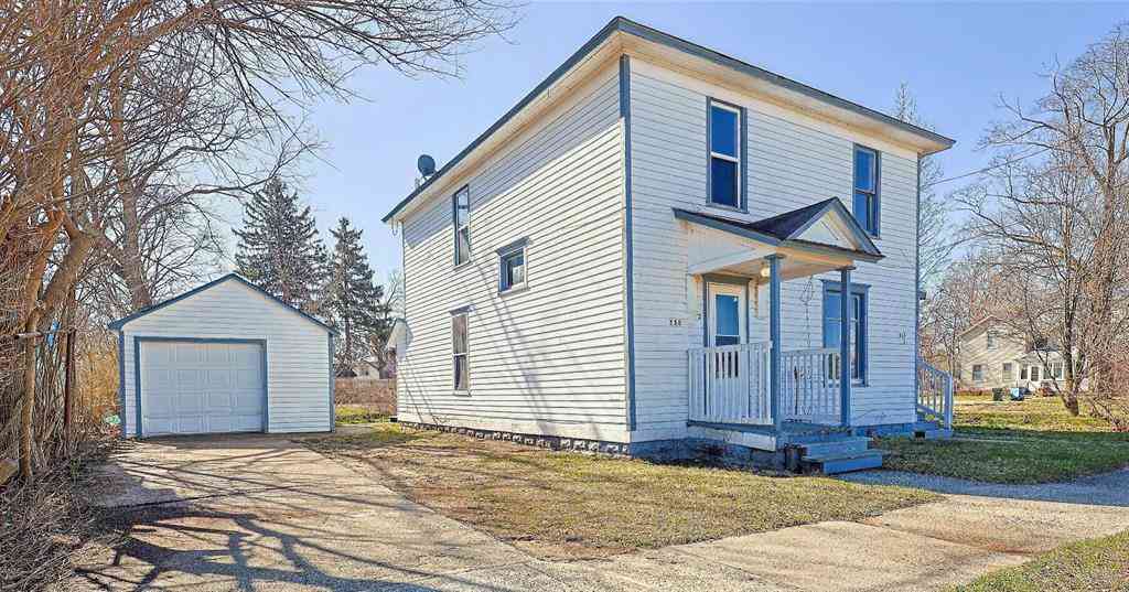 Multifamily For Sale - 233 Delaware Avenue <br/> Muskegon, MI 49442