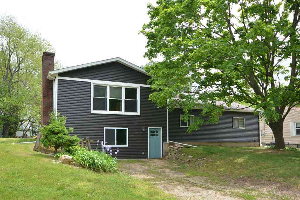 Multifamily For Sale - 12511 S 18th Street <br/> Vicksburg, MI 49097