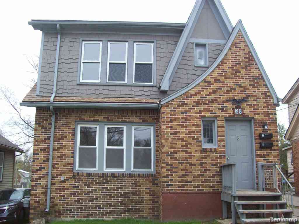 Multifamily For Sale - 38 Cadillac Street <br/> Pontiac, MI 48342