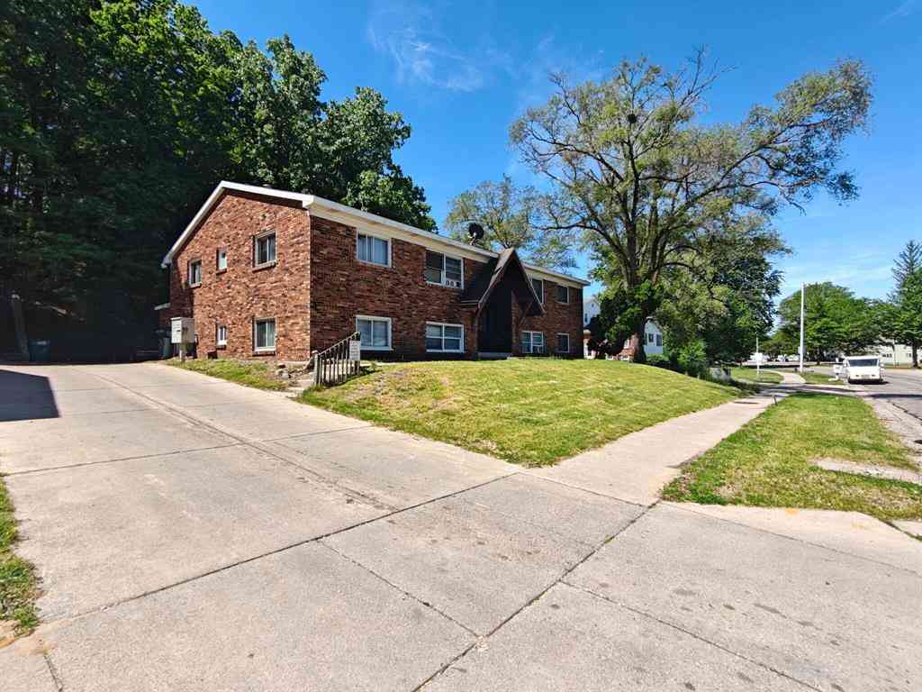 Multifamily For Sale - 1870 Prairie Parkway Sw SW<br/> Kent County, Wyoming, MI 49519