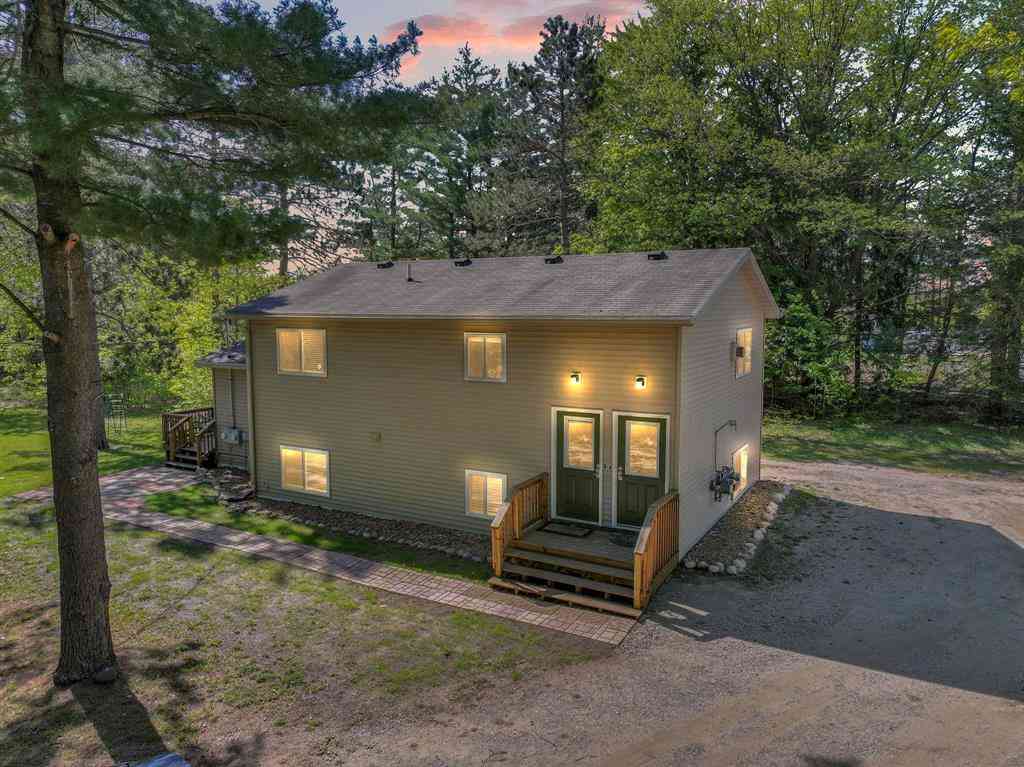 Multifamily For Sale - 2897 S 39 Road <br/> Cadillac, MI 49601