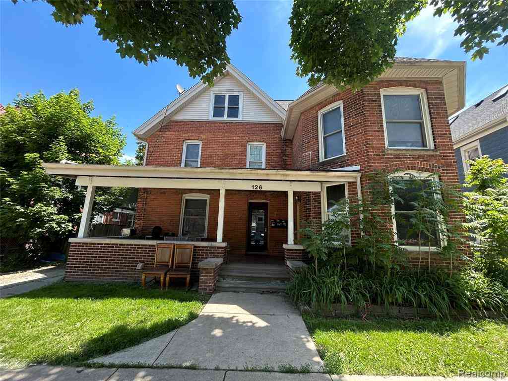 Multifamily For Sale - 126 College Place <br/> Ypsilanti, MI 48197