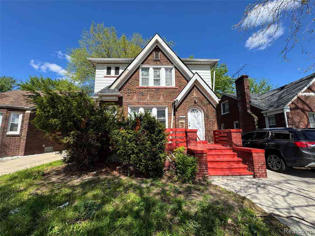Multifamily For Sale - 5292 Dickerson Street <br/> Detroit, MI 48213